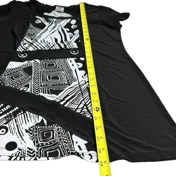 Y2K Libra ,vtg top . 
Women Medium.Black,white,abstract, embellished,square neck - Picture 13 of 15